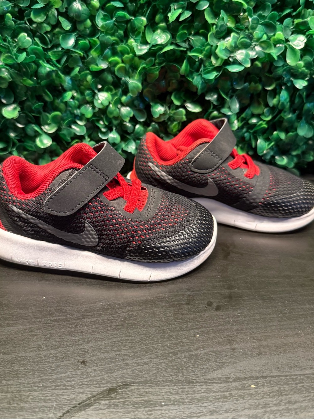 Nike Kids' Black and Red Mesh Athletic Sneakers